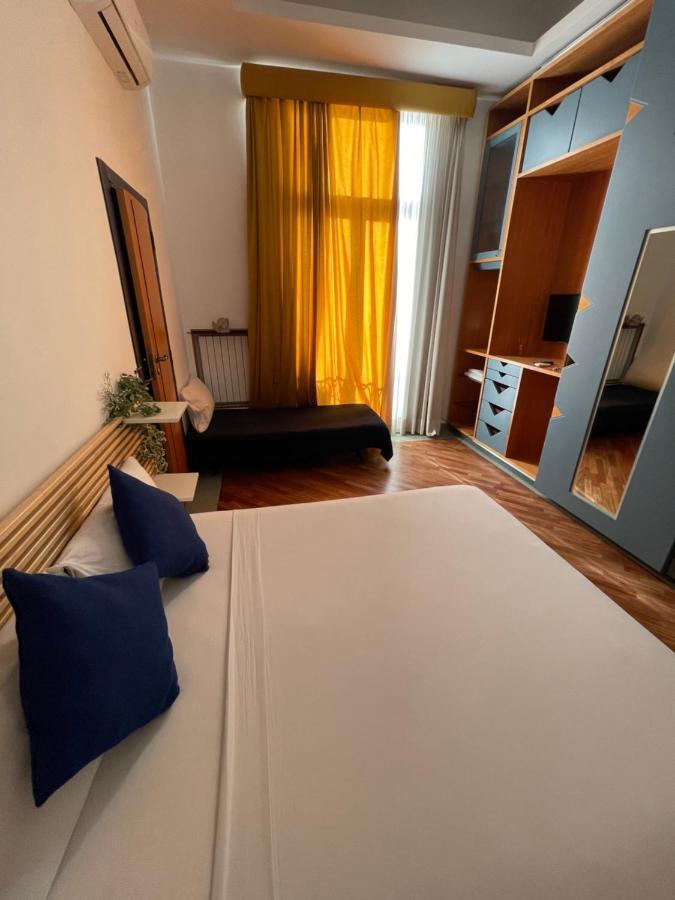 Smln Rooms & Suites Neapel Exteriör bild