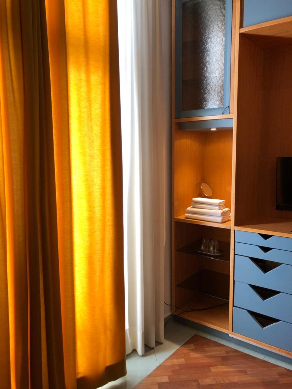 Smln Rooms & Suites Neapel Exteriör bild